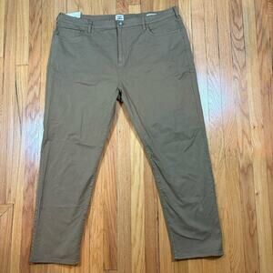 NWT Flint and Tinder Men’s Size 44x30 Tapered Fit Khaki Chino Pants